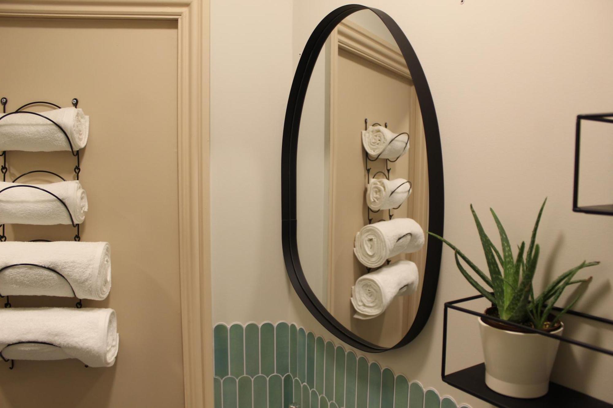 Peacehaven Retreat - 4 Minutes From The Beach! Pet Friendly! ويموث المظهر الخارجي الصورة