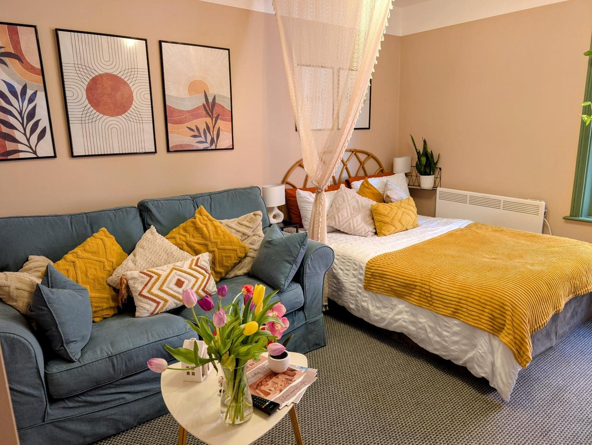 Peacehaven Retreat - 4 Minutes From The Beach! Pet Friendly! ويموث المظهر الخارجي الصورة